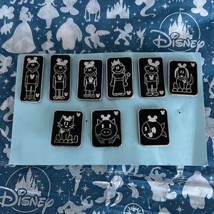 Disney Family Trading Pins